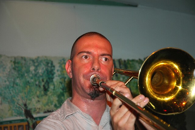 min 2006 05 14 guinguette mp 343